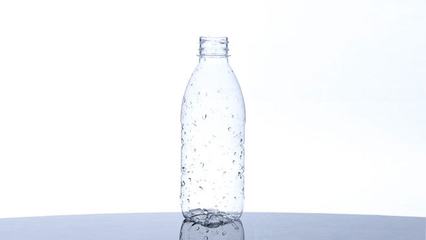 微塑料侵入人體血液 來源、風險與應對